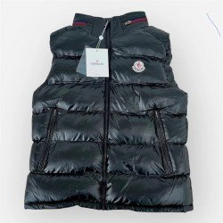 Moncler Αμάνικο Μπουφάν ΚΟΔ.0600